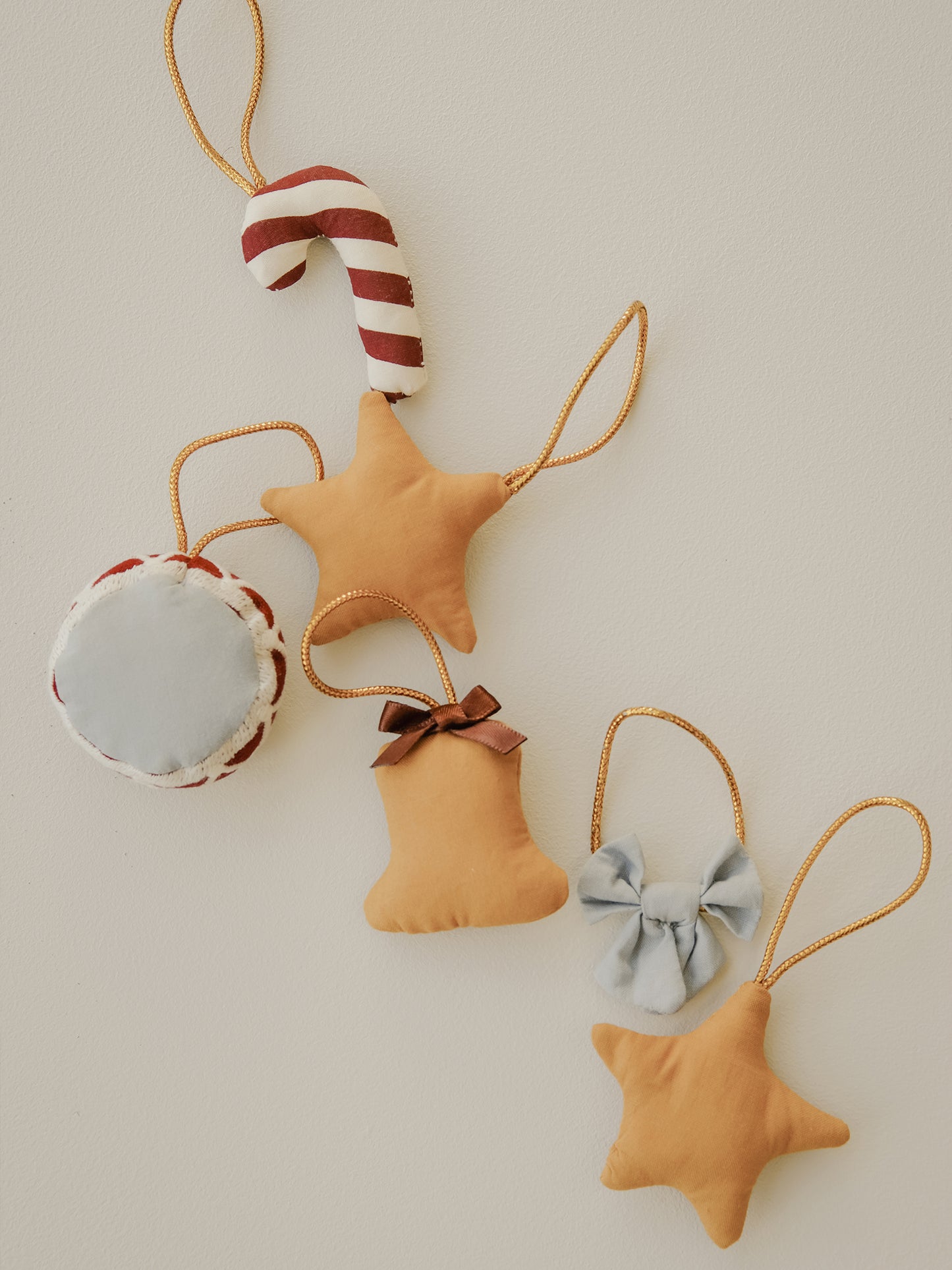 CALENDARIO ADVIENTO BORDADO CHRISTMAS THREE