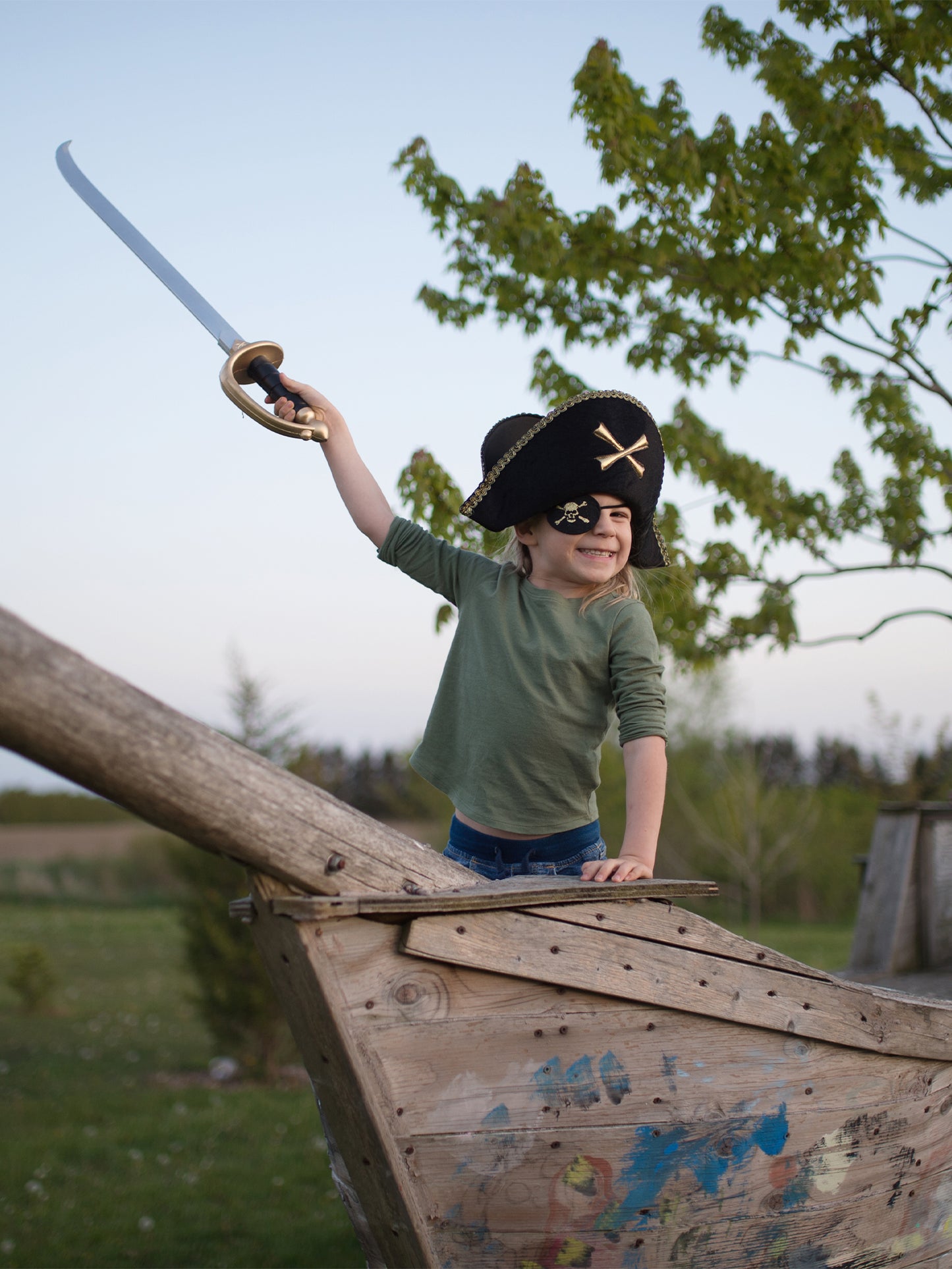 SNOW WHITE COSTUME