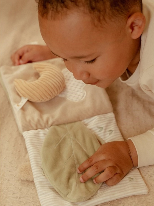 LIBRO BLANDITO DE ACTIVIDADES NEWBORN NATURALS