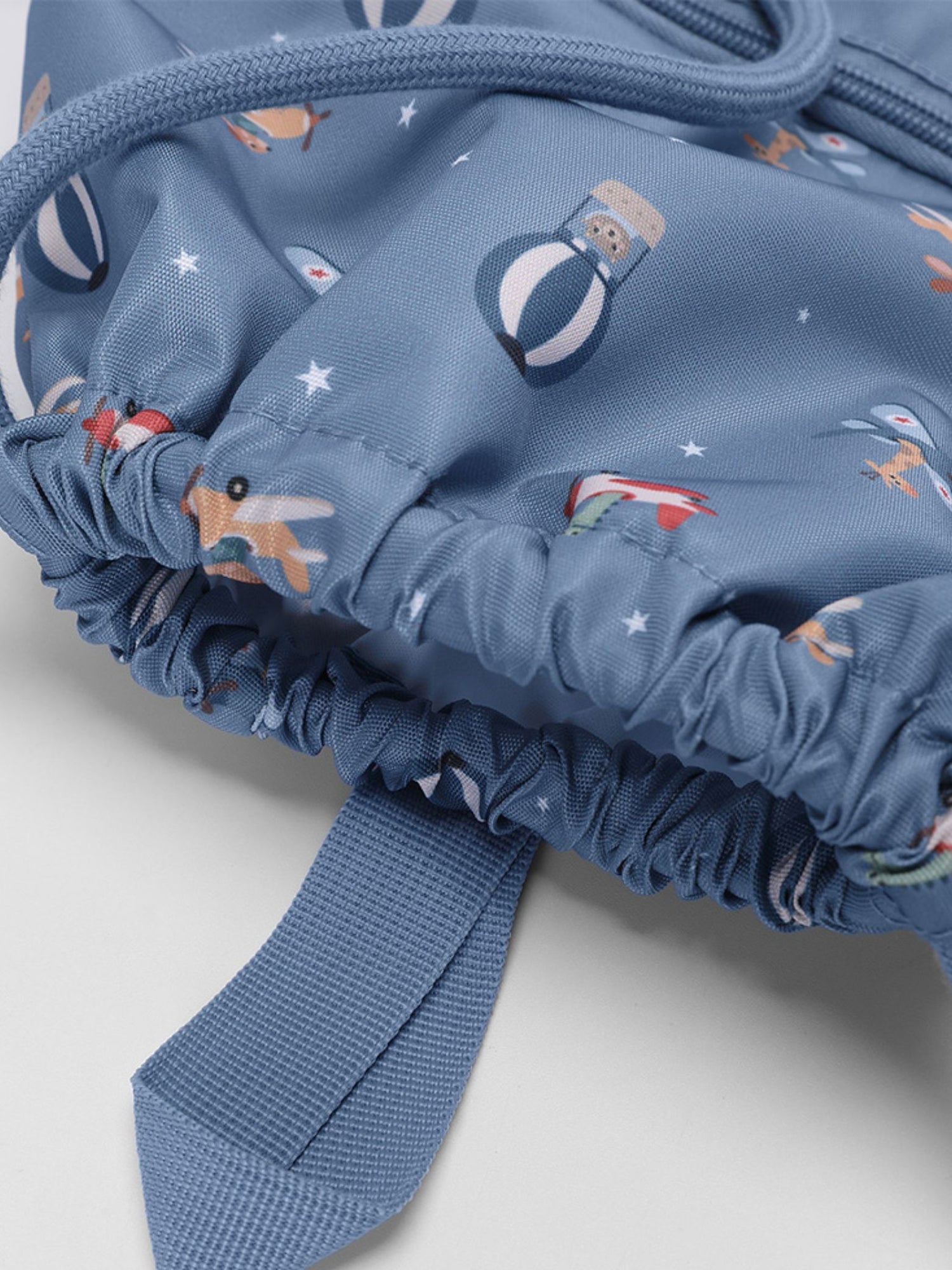 MOCHILA SACO IMPERMEABLE PLANES Tutete KIDSME