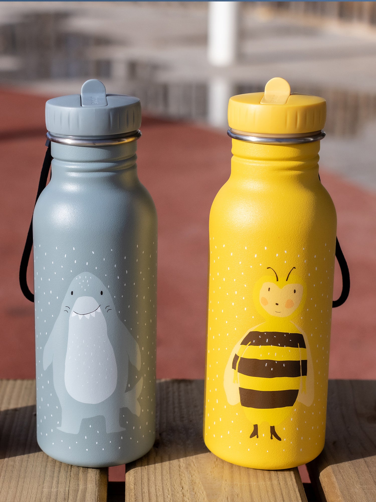 BOTELLA GRANDE MRS. BEE Trixie KIDSME