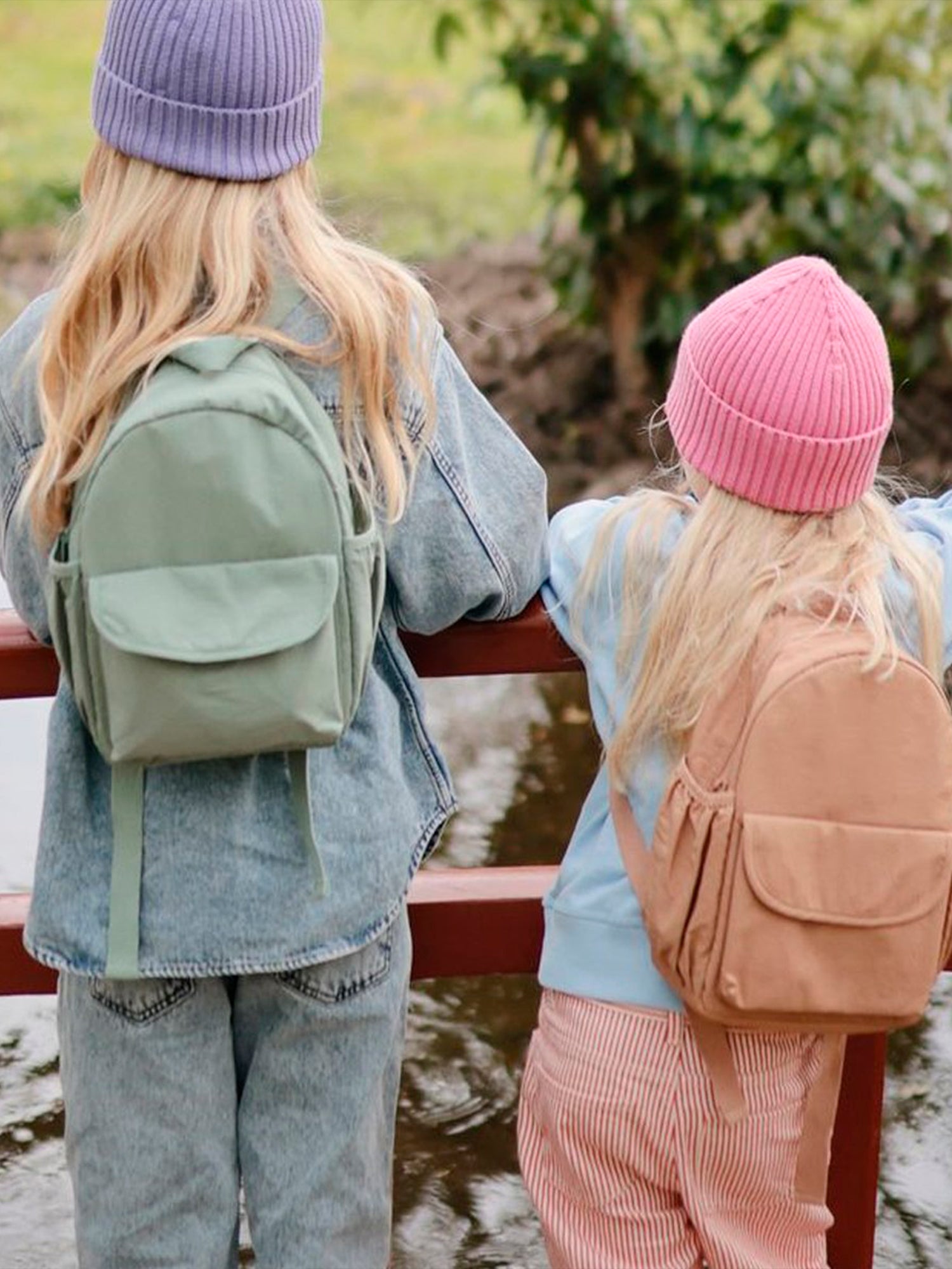 MOCHILA BLUSH Mushie KIDSME