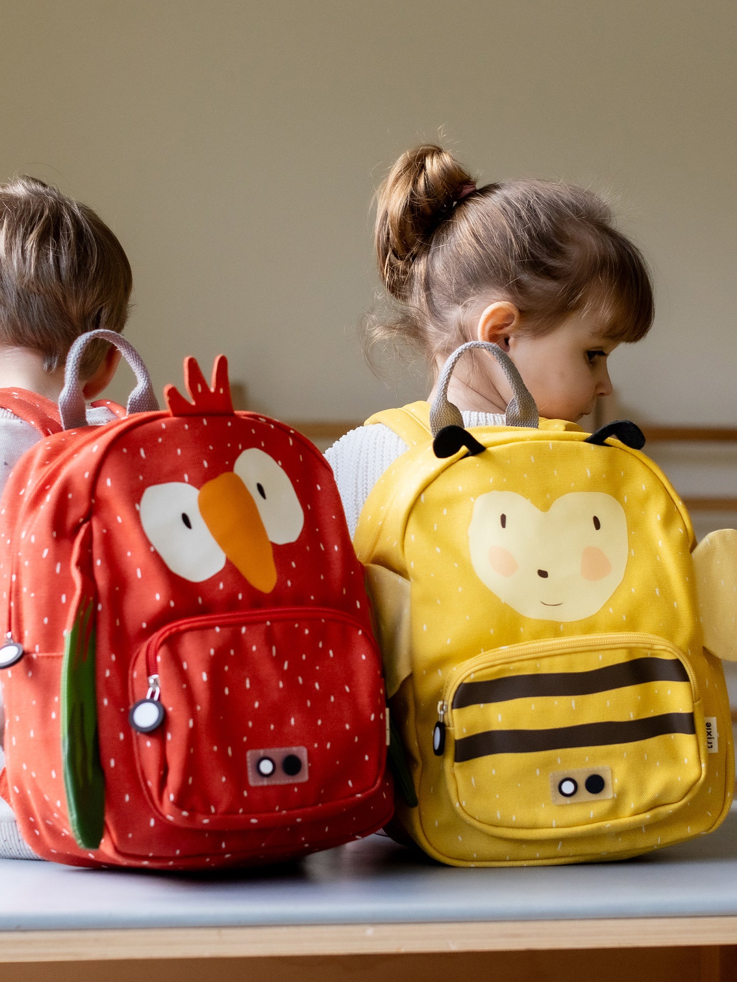 MOCHILA MR. PARROT Trixie KIDSME