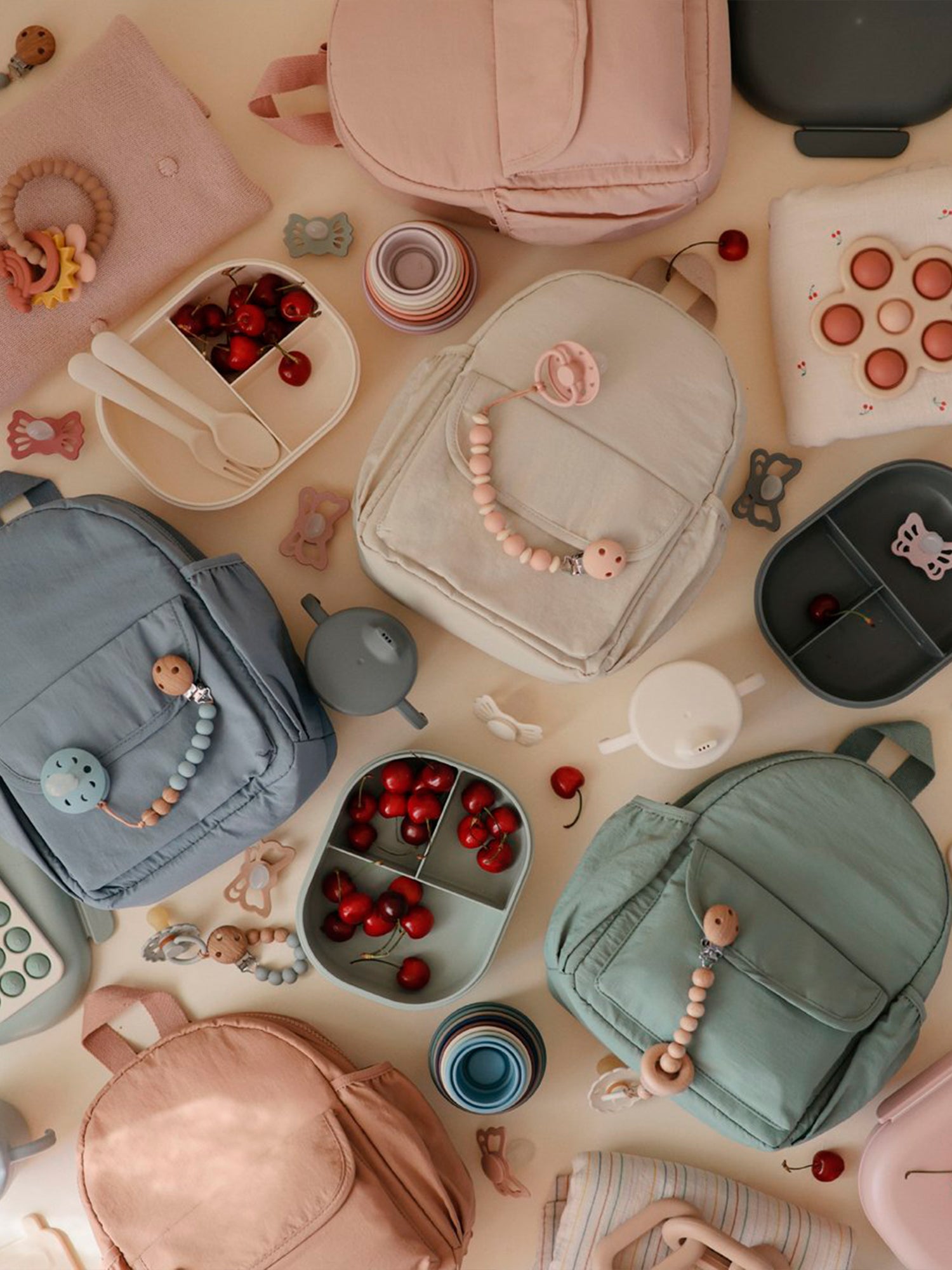 MOCHILA BLUSH Mushie KIDSME