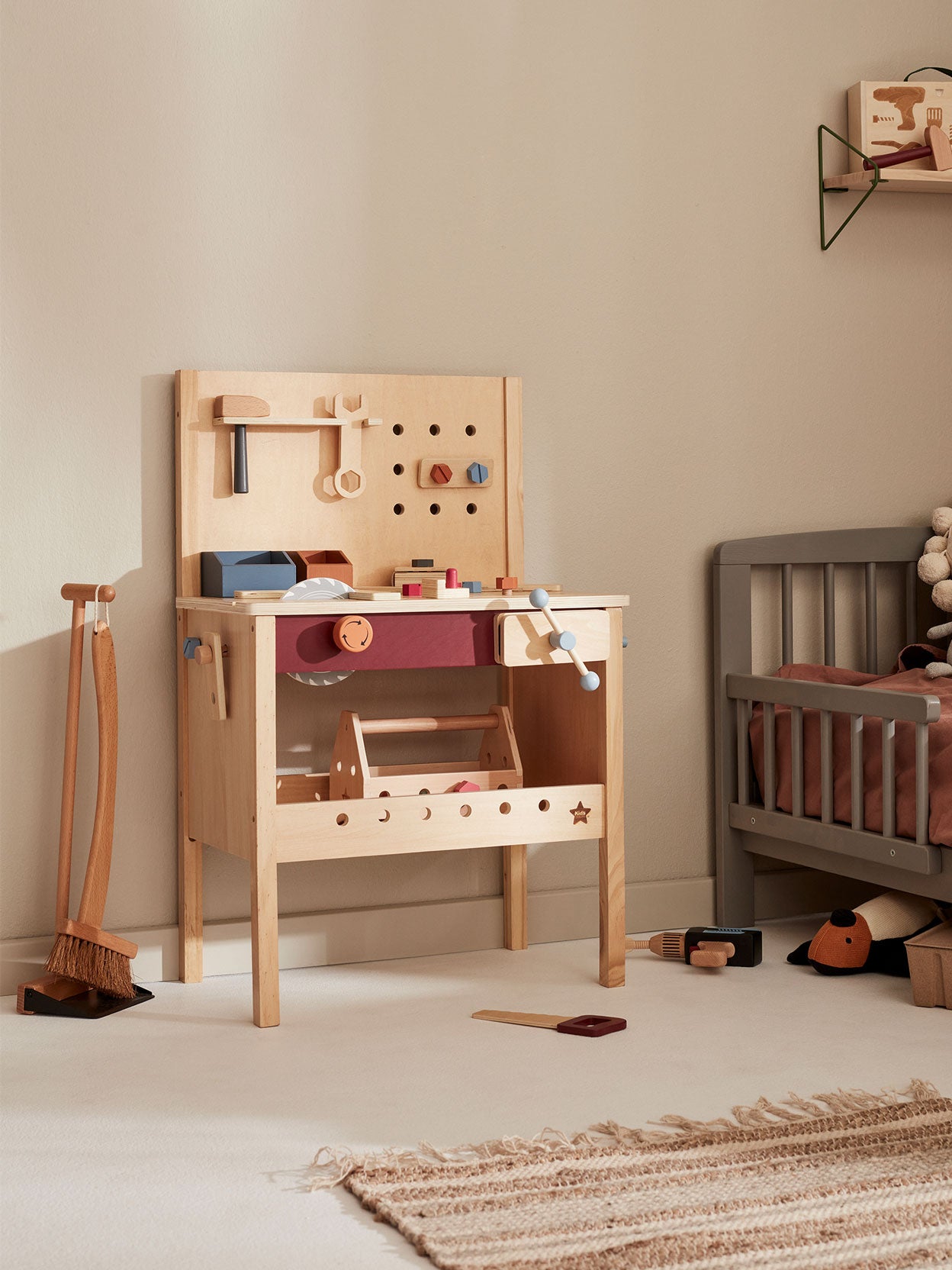 CONJUNTO DE ESCOBA Y RECOGEDOR Kids Concept KIDSME