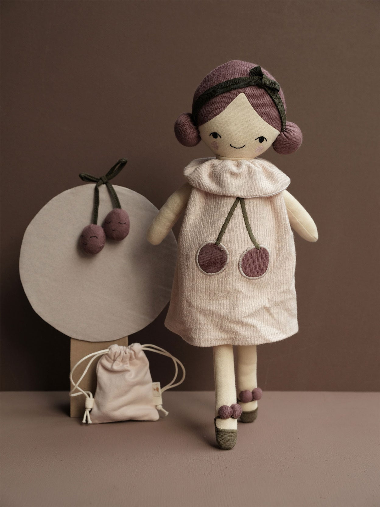 MUÑECA BIG DOLL CHERRY PIE Fabelab KIDSME