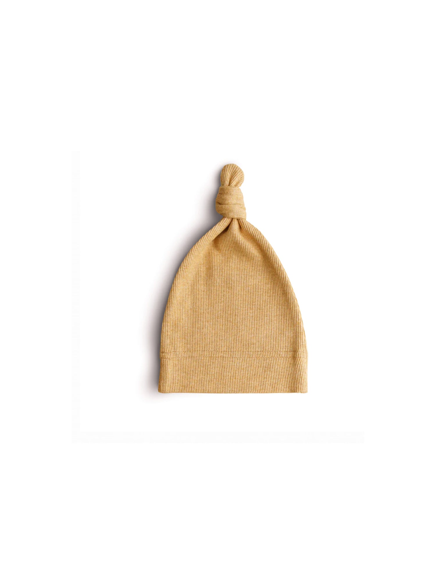 GORRO CON NUDO ALGODÓN ORGÁNICO MUSTARD Mushie KIDSME