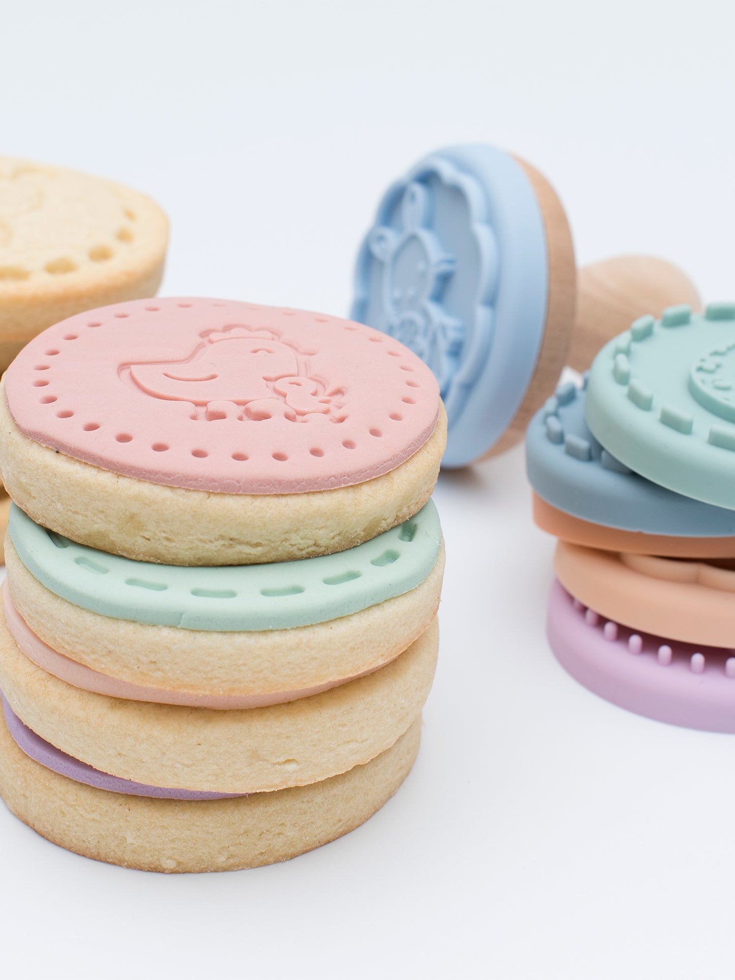 SELLO PARA GALLETAS PASCUA SILICONA we might be tiny KIDSME
