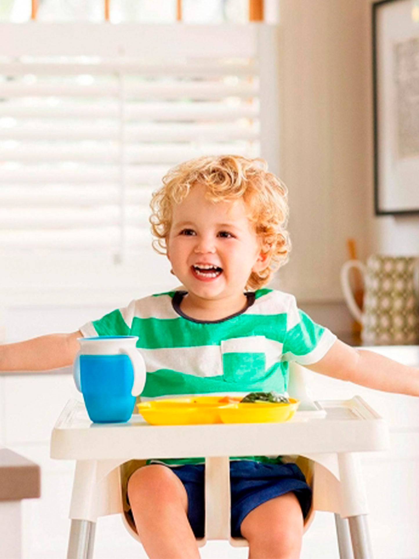 TAZA ANTIGOTEO MIRACLE 360º CON ASA Y TAPA AZUL Munchkin KIDSME