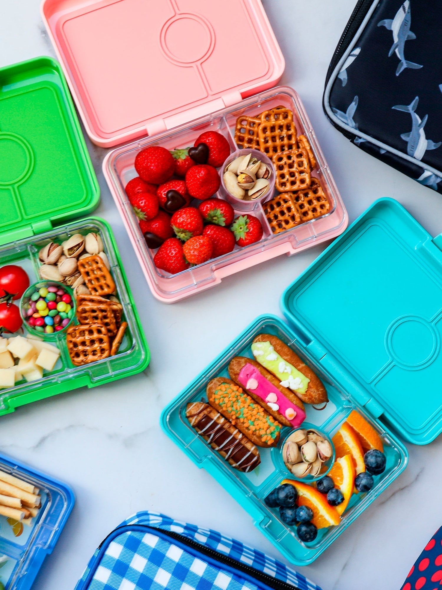 YUMBOX SNACK 3 SECCIONES RAINBOW AQUA Yumbox KIDSME